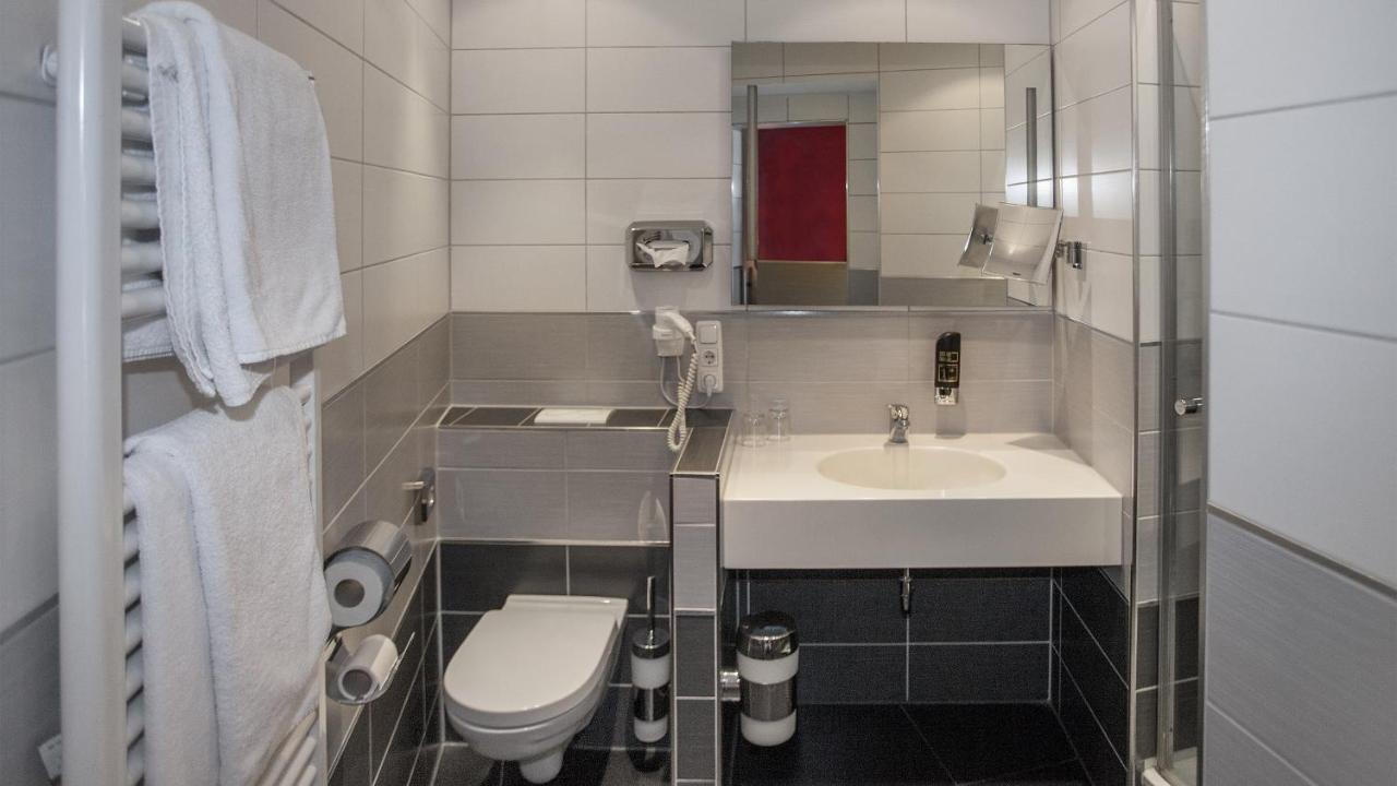 Hotel Zur Post Трир Экстерьер фото