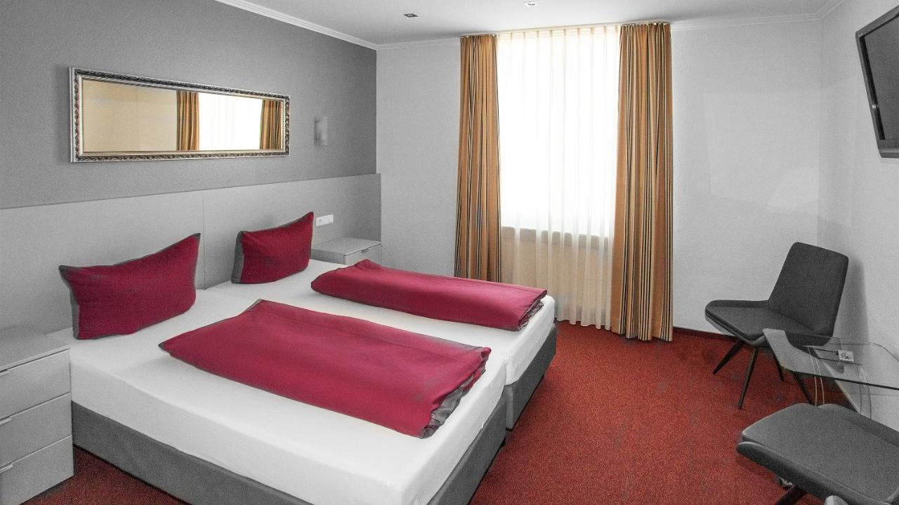 Hotel Zur Post Трир Экстерьер фото