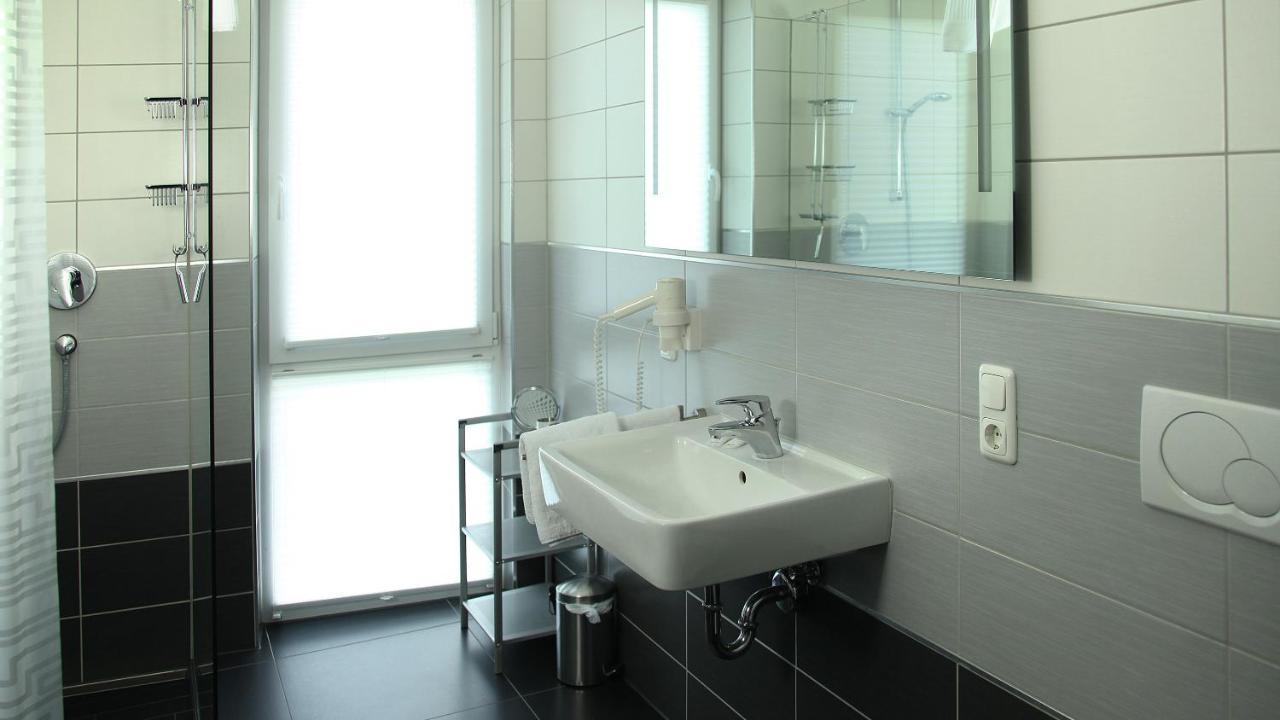 Hotel Zur Post Трир Экстерьер фото
