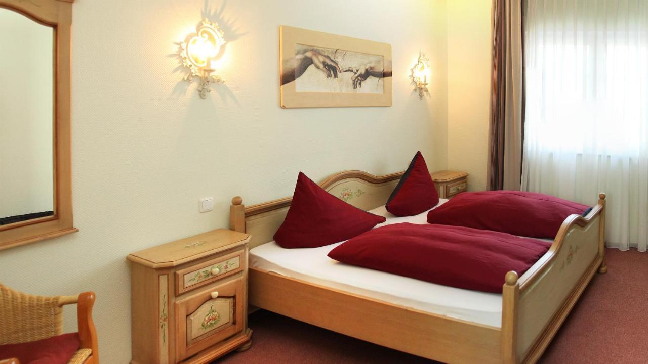 Hotel Zur Post Трир Экстерьер фото
