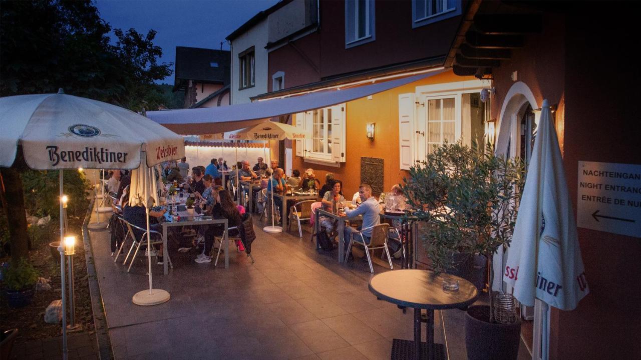 Hotel Zur Post Трир Экстерьер фото